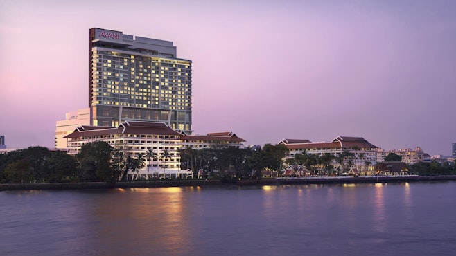 Anantara Riverside Bangkok Resort