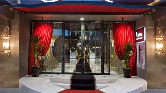 Sura Design Hotel & Suites