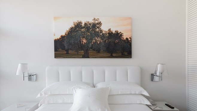 Magna Pars – L'Hotel a Parfum