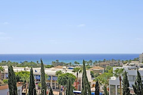 Tasia Maris Oasis Hotel