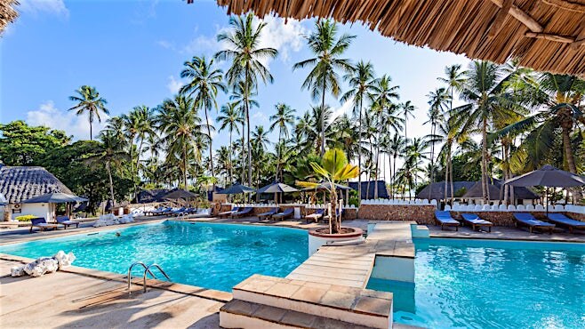 Diamonds Mapenzi Beach