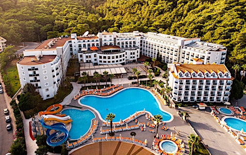 Green Nature Resort & Spa