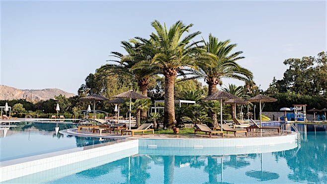 Pilot Beach Resort