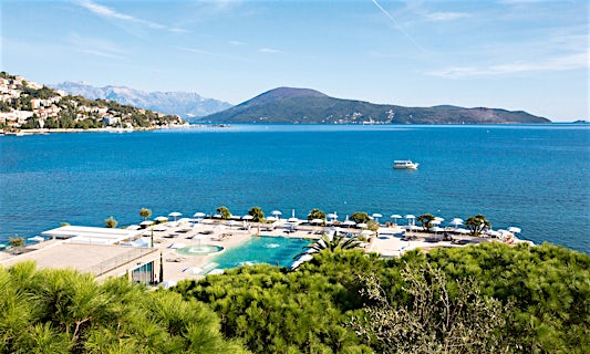 Palmon Bay Hotel & Spa