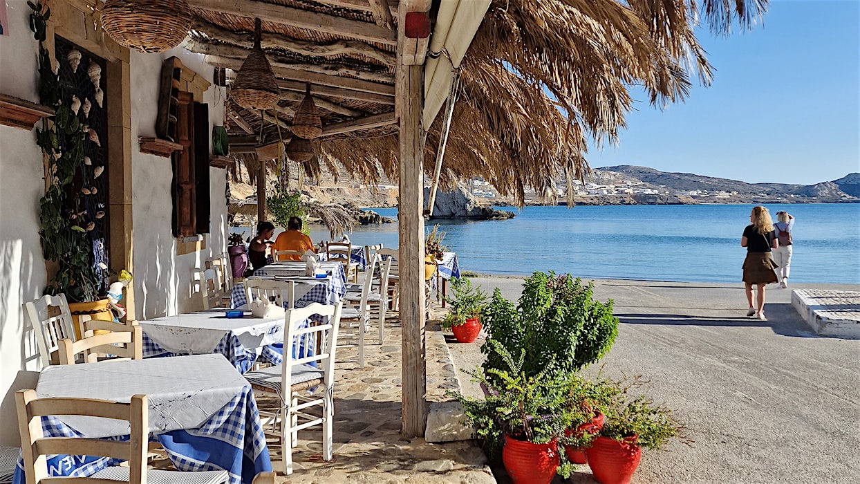 taverna-karpathos-grekland-tui