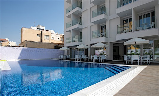 Best Western Plus Larco