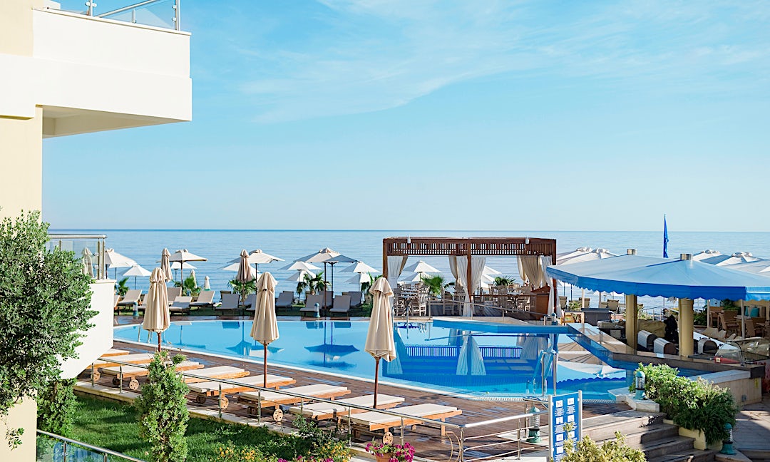 thalassa-beach-resort-agia-marina-kreta-pool